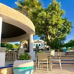 Ξενοδοχείο Grand Levent