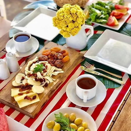 Szálloda Grand Levent 4*