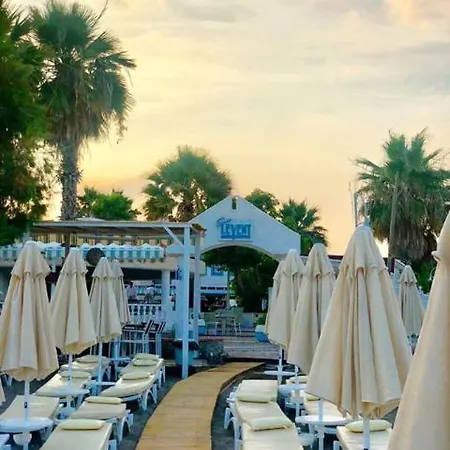 Grand Levent Hotel 4*