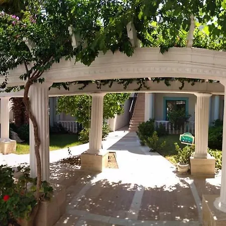 فندق Grand Levent 4*