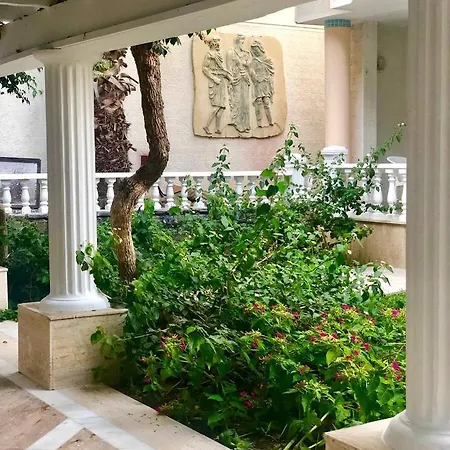 فندق Grand Levent 4*